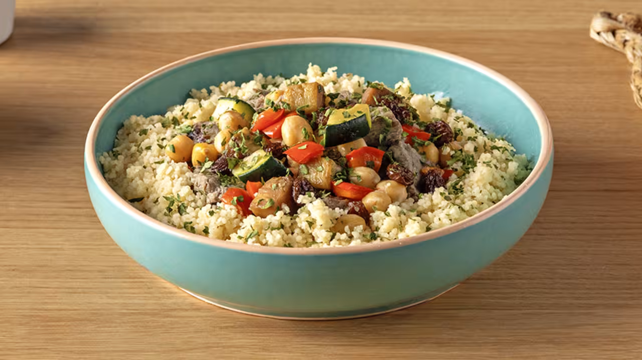 Couscous con verduras y carne