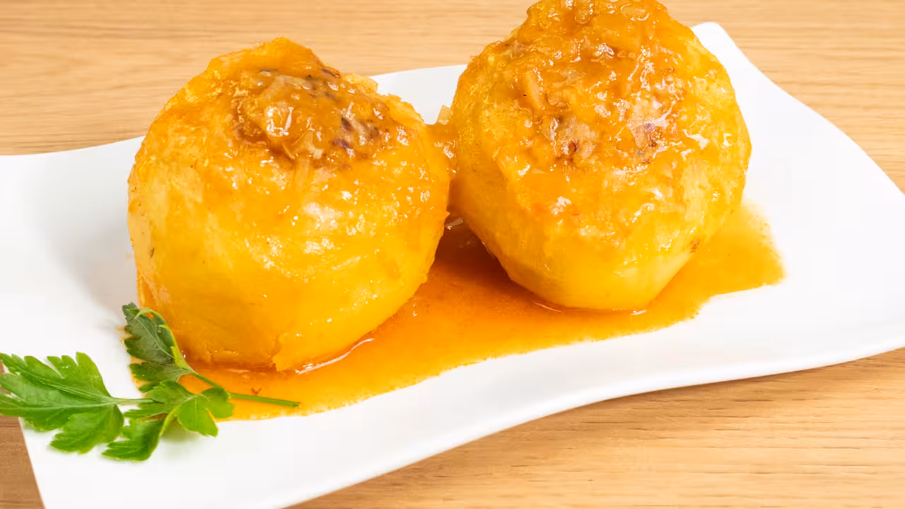Papas rellenas de carne