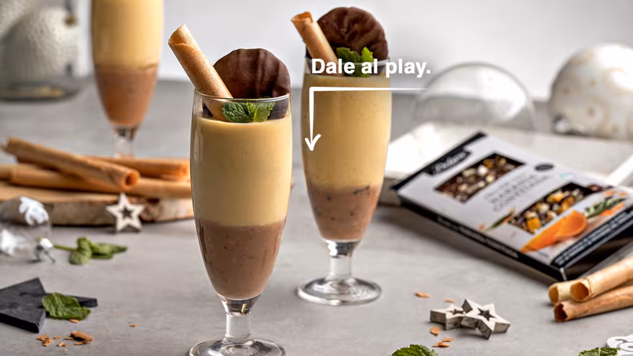 Sorbete de naranja y vainilla con chocolate