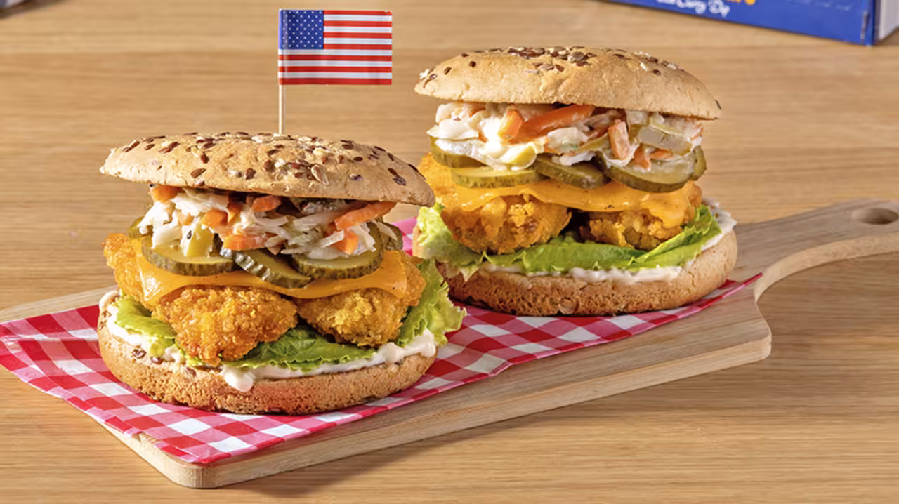 Burger con tiras de pollo