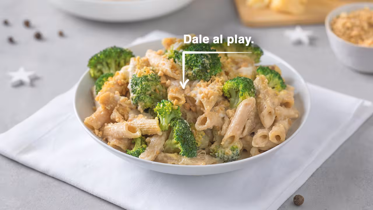 Macarrones con queso y brócoli