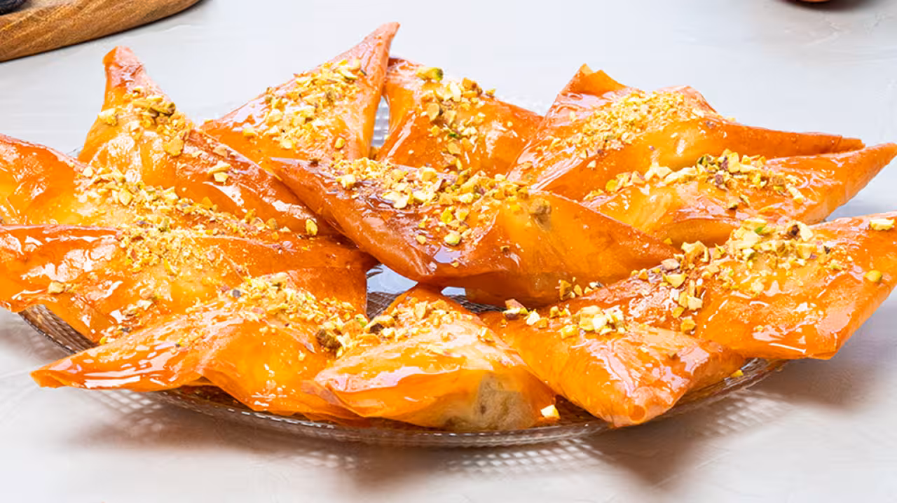 Briouats de almendra y pistacho