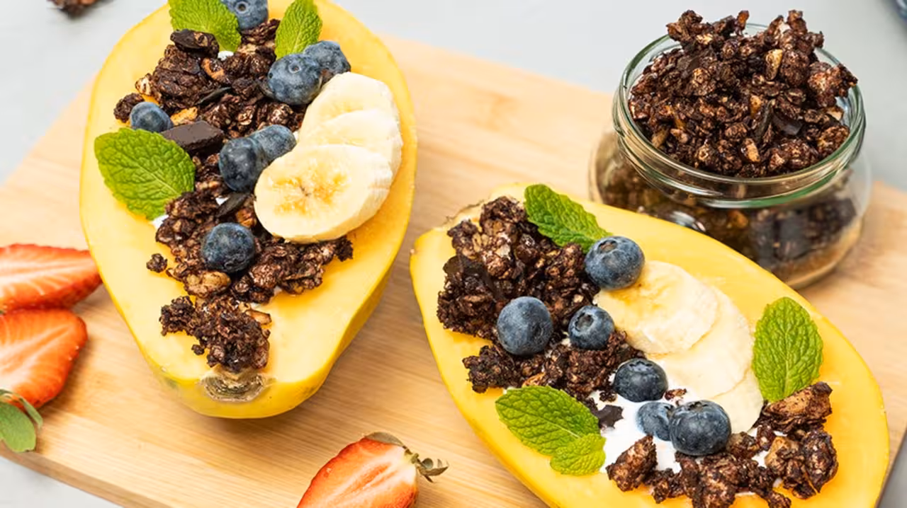 Granola de chocolate y anacardos