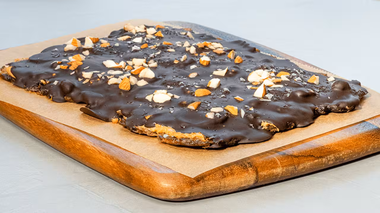Snack de dátil y chocolate