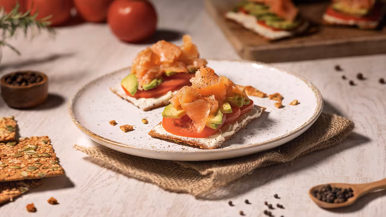 Tostas de salmón