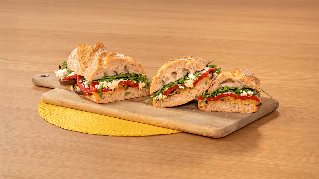 Bocadillo de berenjena a la plancha