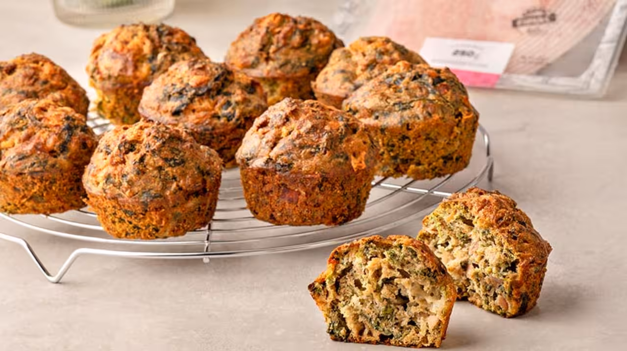 Muffins de jamón, queso y verduras