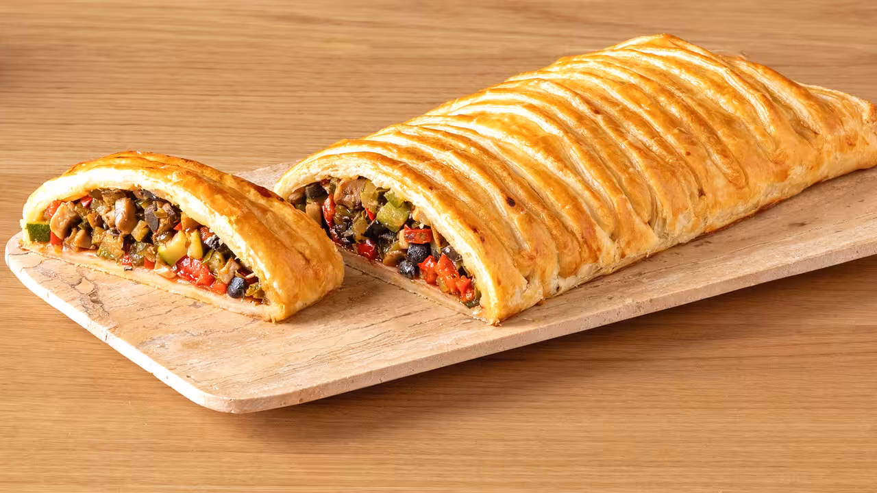 Trenza de hojaldre salada