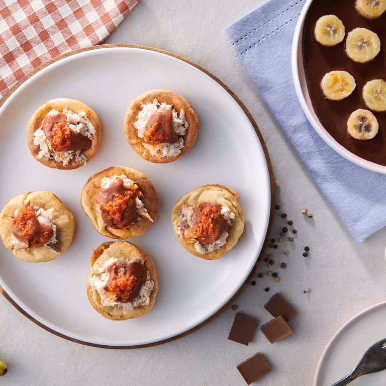 Muffiny z chrzanową makrelą i smażone banany z czekoladą