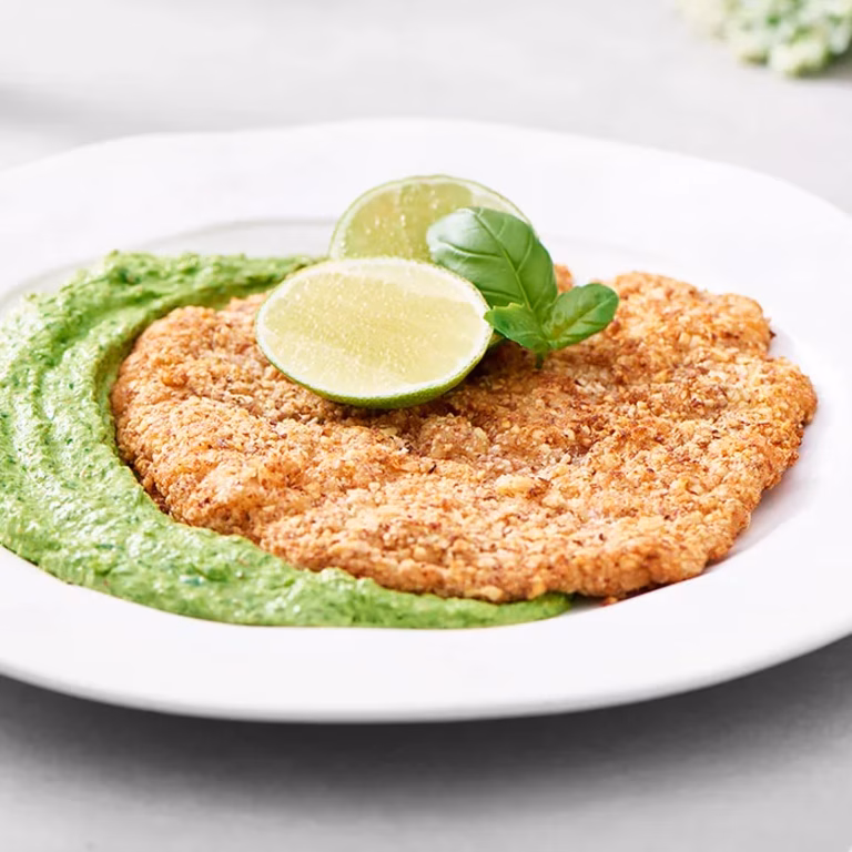 Kotlet schabowy w migdałowej panierce
