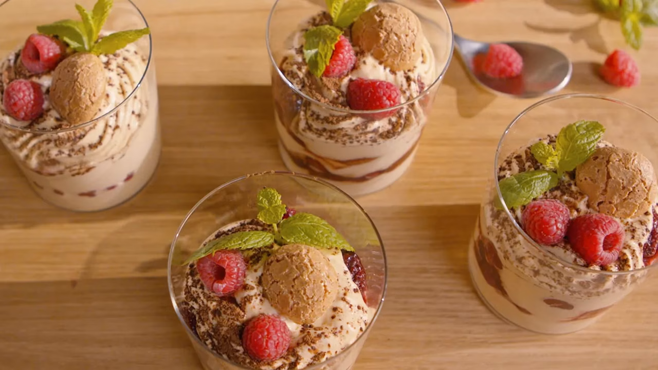 Kajmakowy deser tiramisu