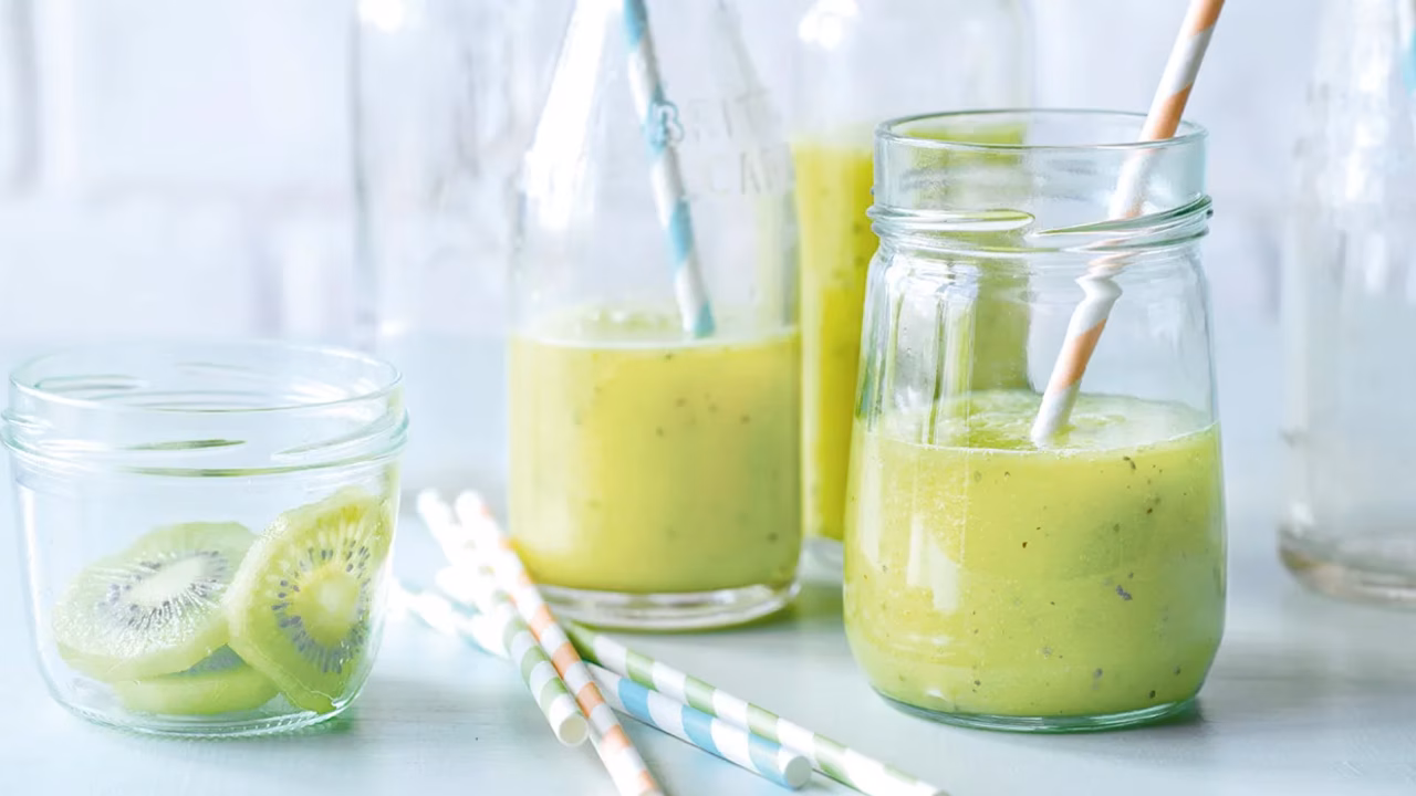 Smoothie z kiwi i ogórków