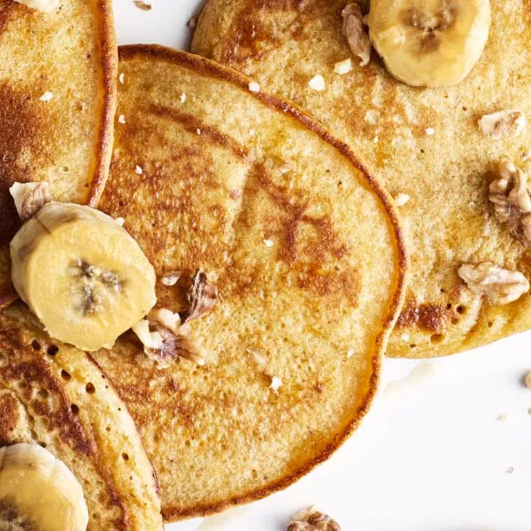 Dyniowe pancakes z karmelizowanymi bananami
