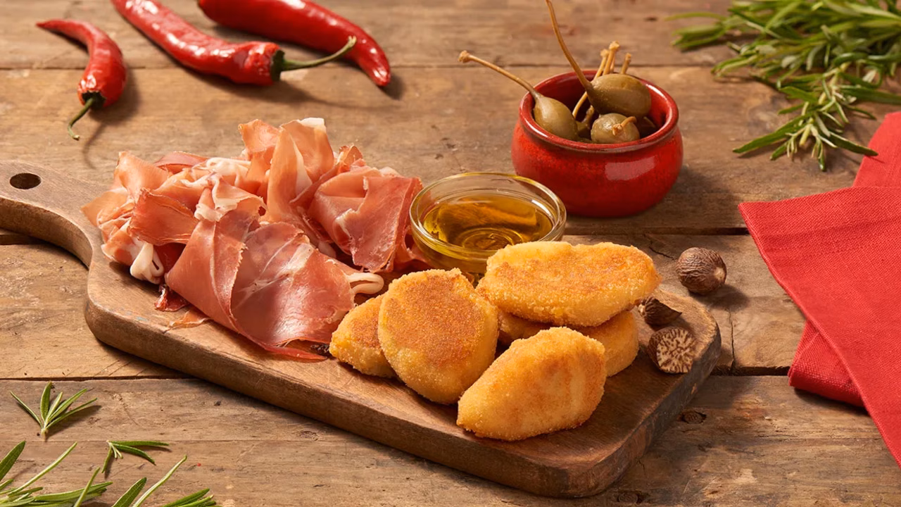 Klasyczne croquetas z szynką serrano