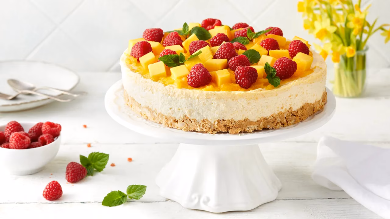 Sernik na zimno z mango