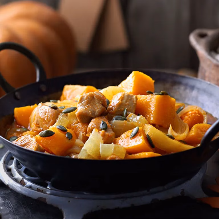 Tajine dyniowy z indykiem i jabłkiem