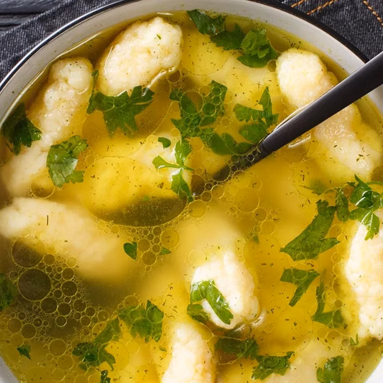 Zupa zacierkowa