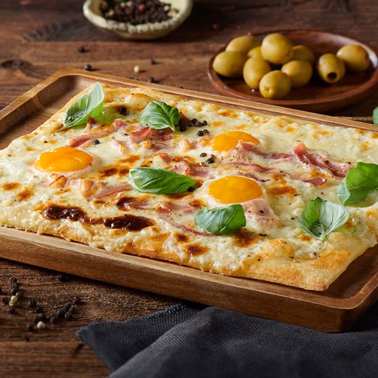 Pizza alla carbonara