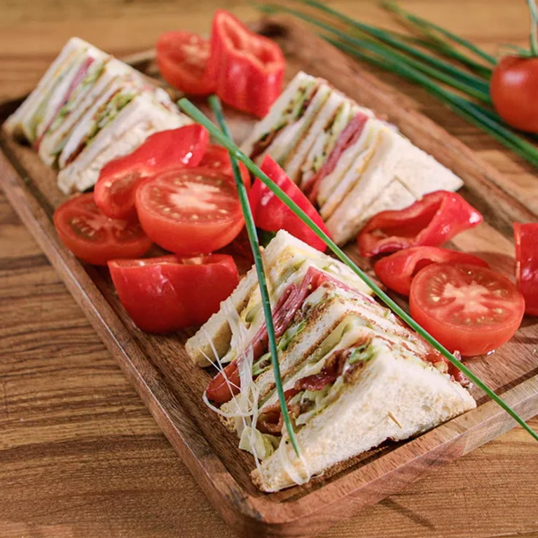 Kanapka z pastrami