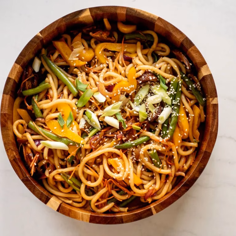 Yaki-udon z warzywami