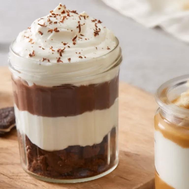 Pudding czekoladowy w słoiku