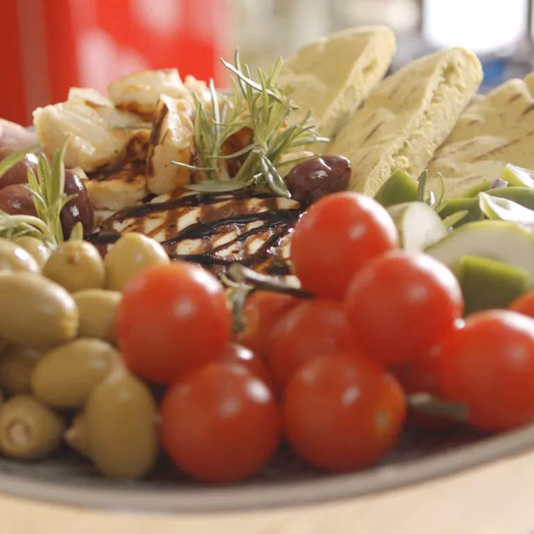 Meze – grecki talerz przystawek