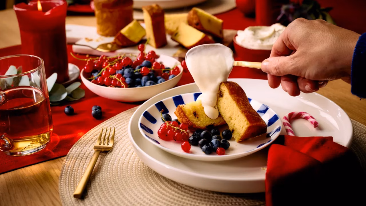 Mini Panettone z kremem na bazie mascarpone i borówkami
