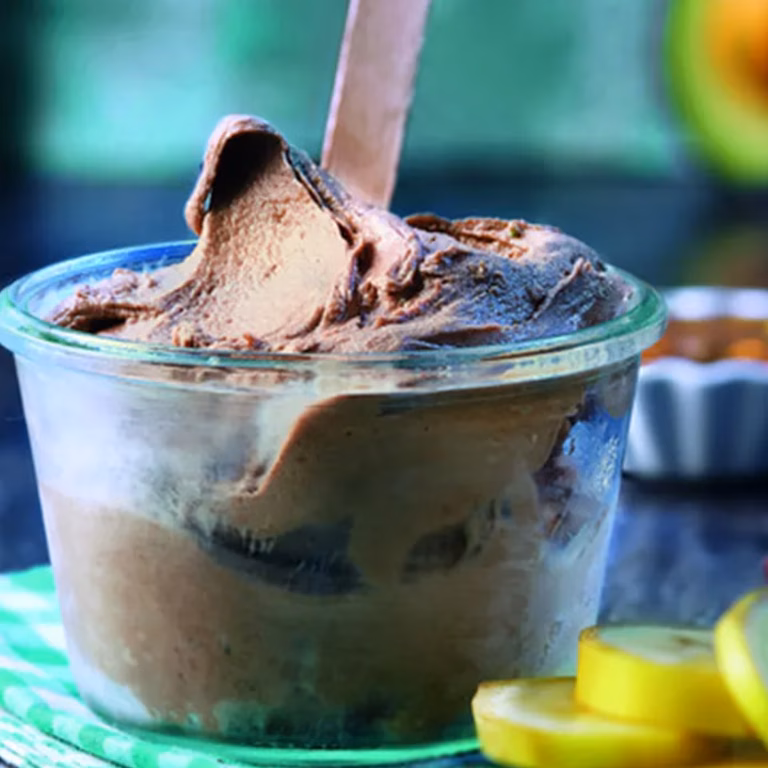 Czekoladowe nicecream