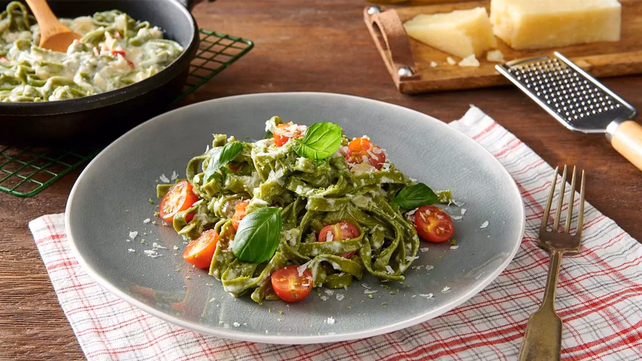 Tagliatelle w sosie serowym