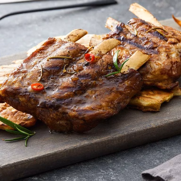 Grillowane żeberka z plackami ziemniaczanymi