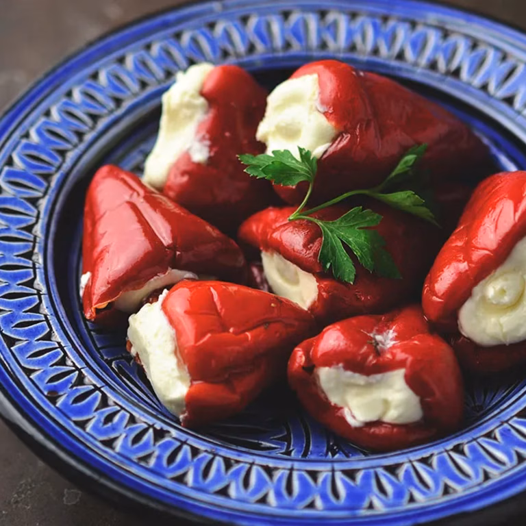 Papryczki nadziewane serem