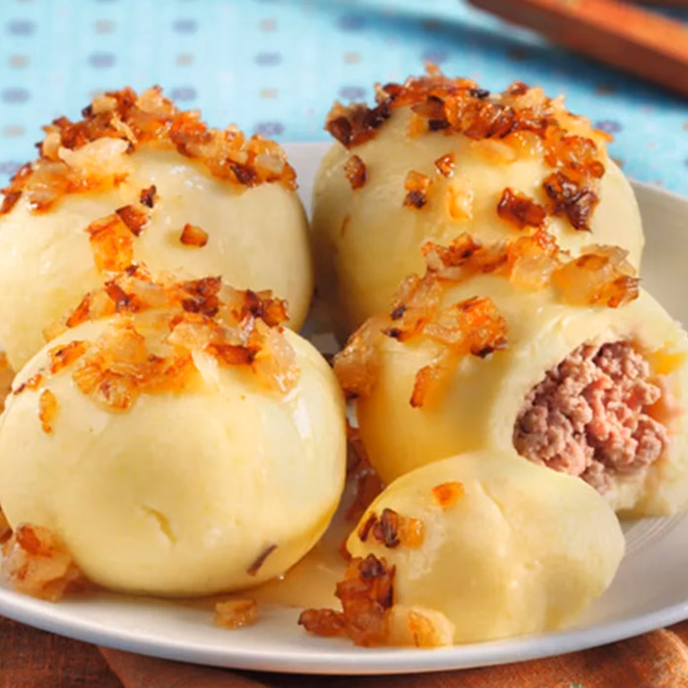 Pierogi z mięsem