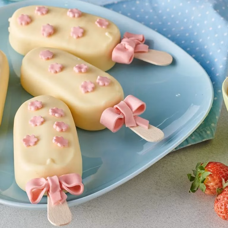 Cake pops: ciastka na patyku
