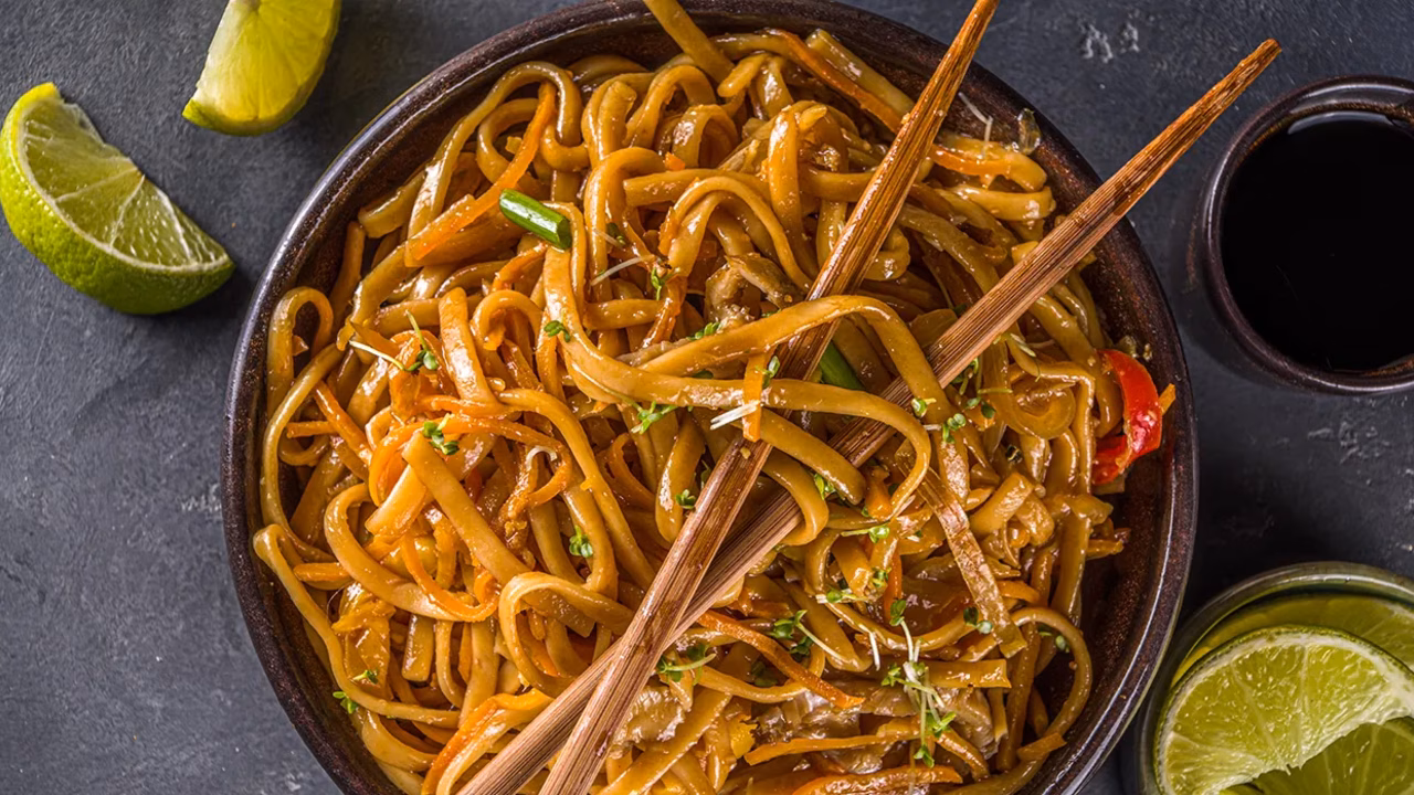 Makaron udon z czosnkiem