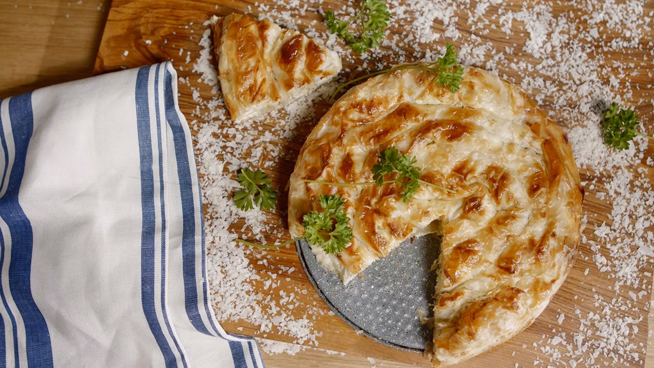 Banica z serem feta