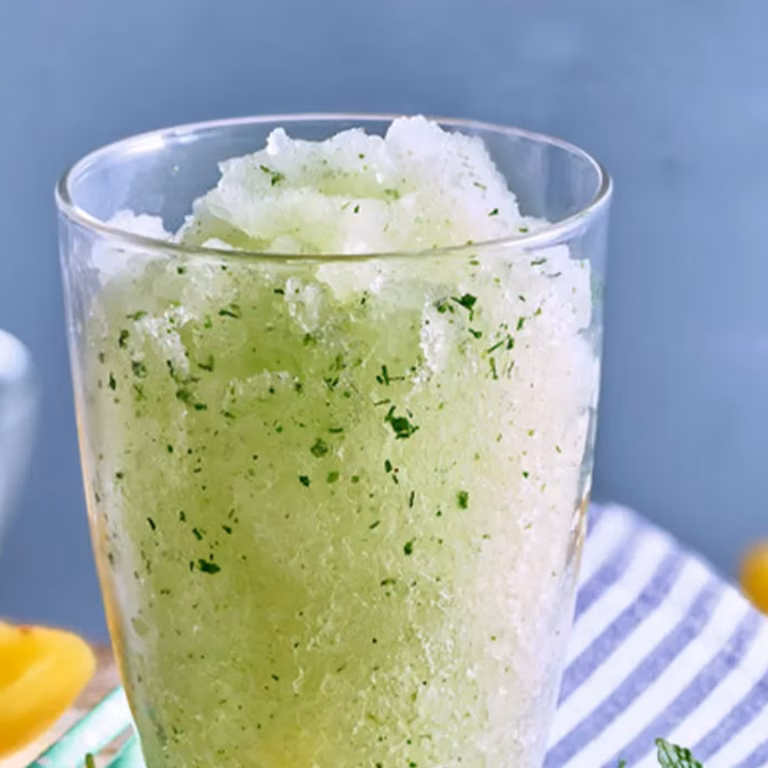 Slushy brzoskwiniowo-miętowe