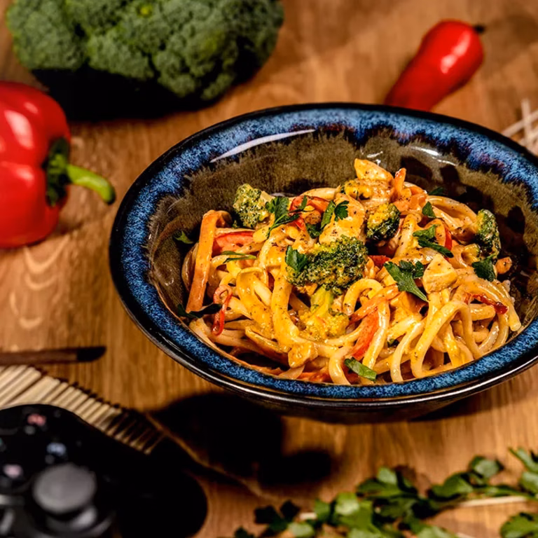 Ognisty makaron udon z Cuszimy