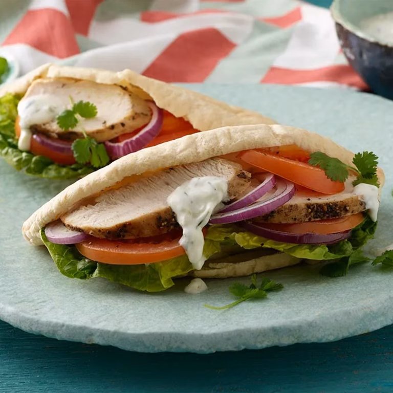 Gyros z kurczaka w picie
