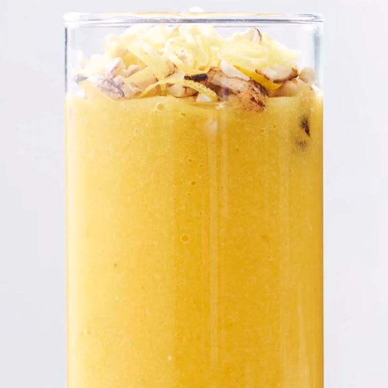 Smoothie z żółtych owoców
