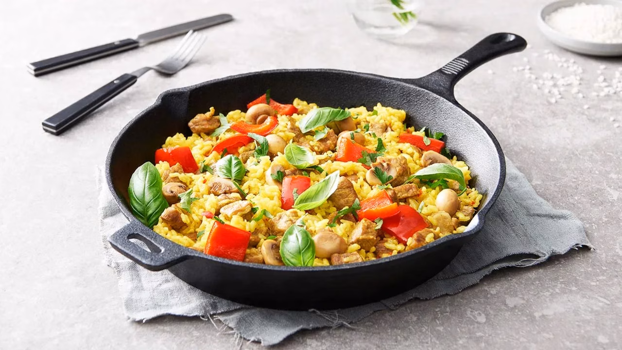 Paella z karkówką