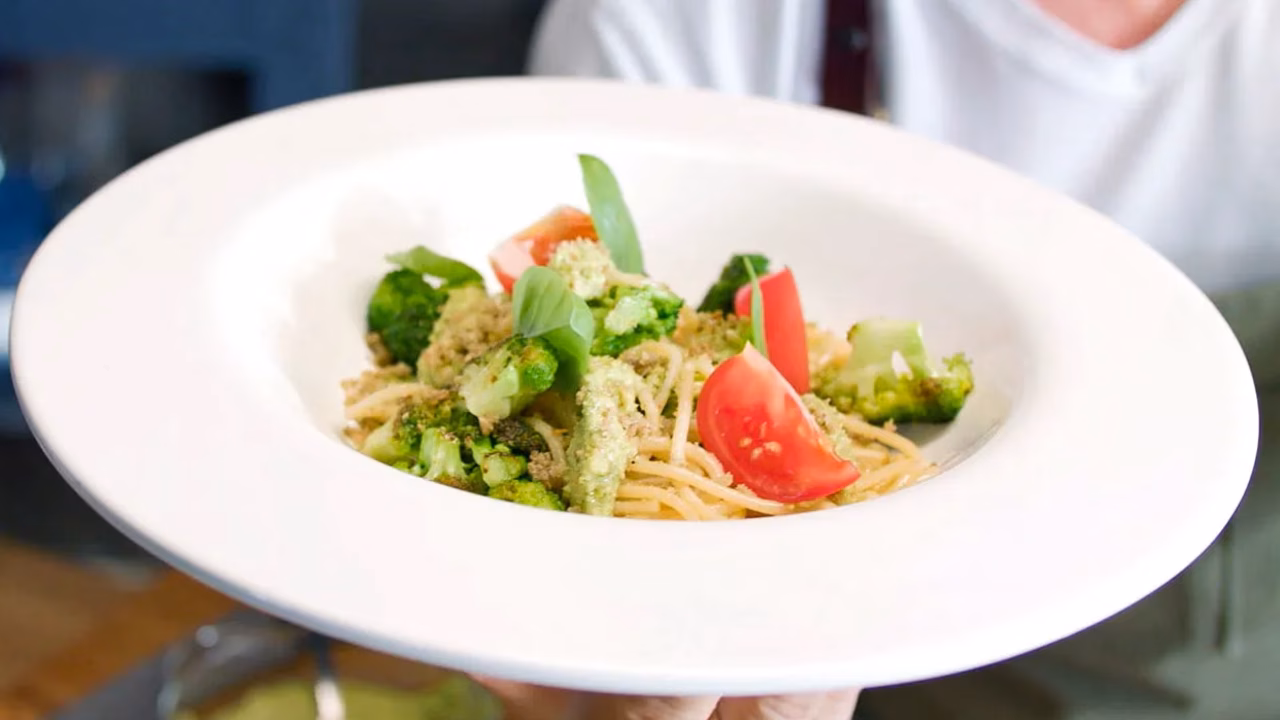 Spaghetti z pesto z brokułu