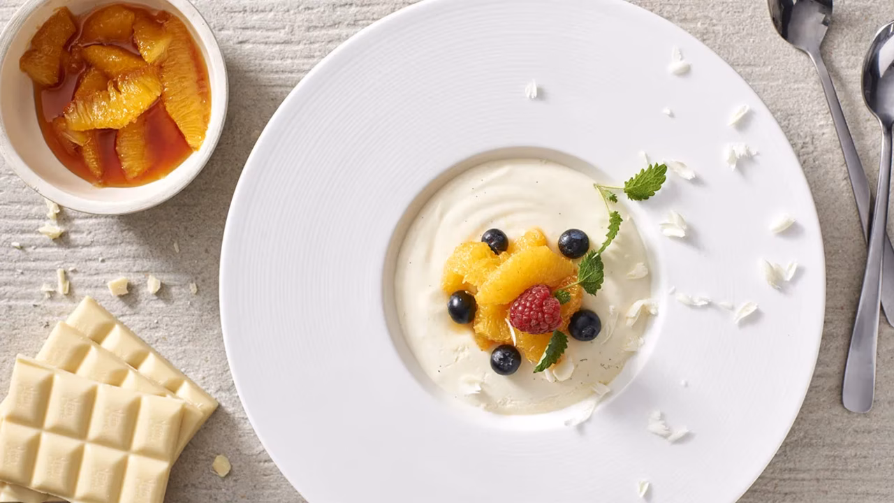 Panna cotta z karmelizowanymi pomarańczami