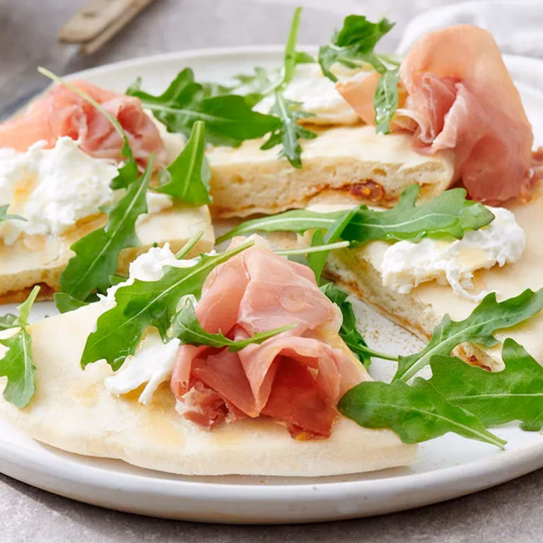 Faszerowana pizza z grilla
