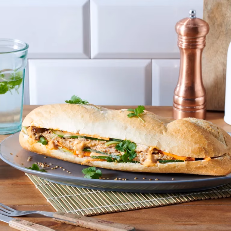 Banh mi: wietnamska kanapka z kurczakiem