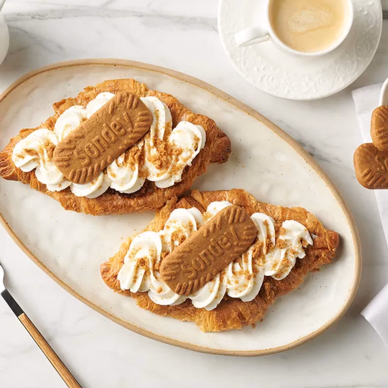 Croffle z kremem patissiere