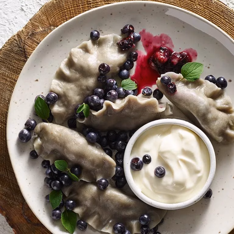 Pierogi z jagodami