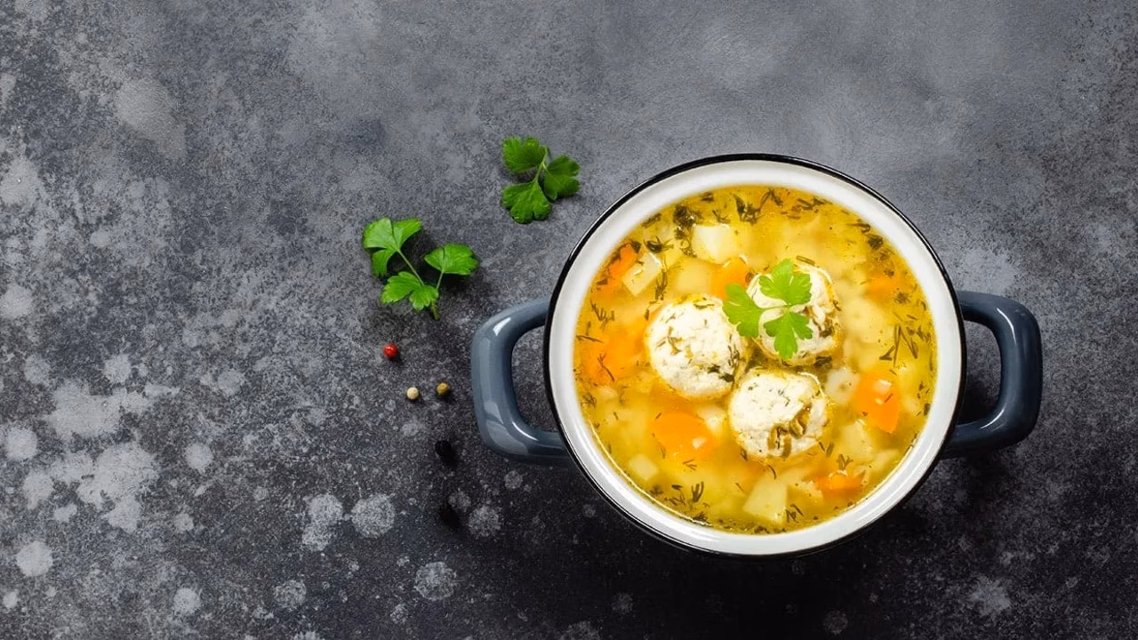 Zupa klopsikowa