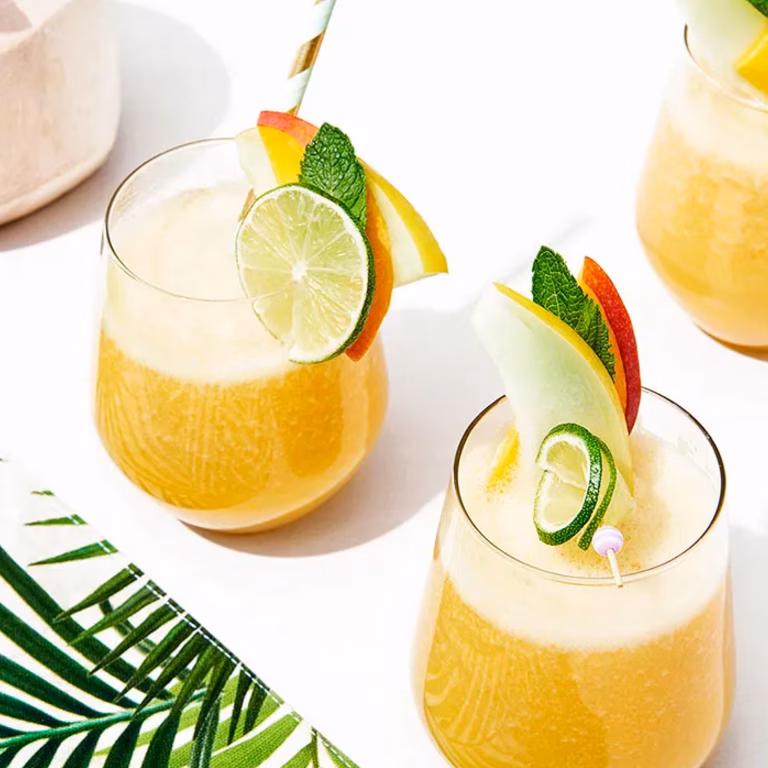 Lemoniada z wodą kokosową