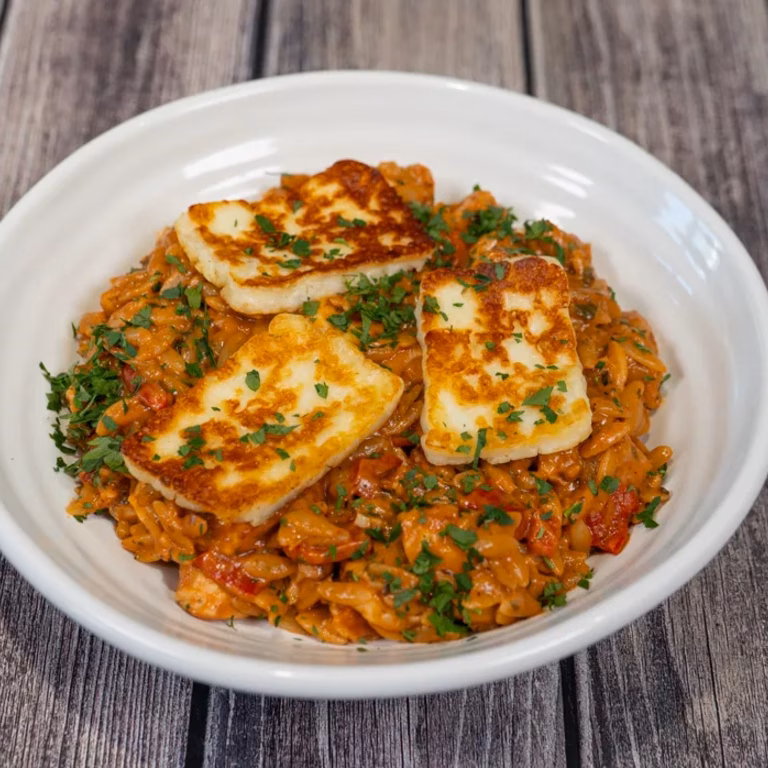 Chicken halloumi orzo