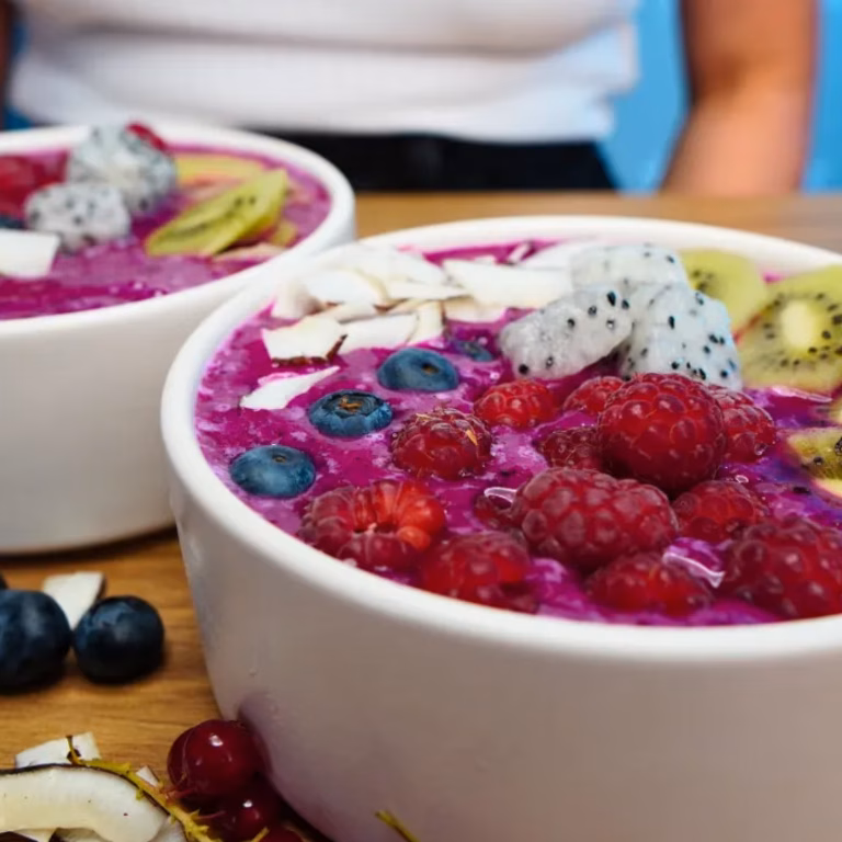 Smoothie bowl z pitają